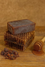 Charger l&#39;image dans la galerie, Savon Miel et Propolis